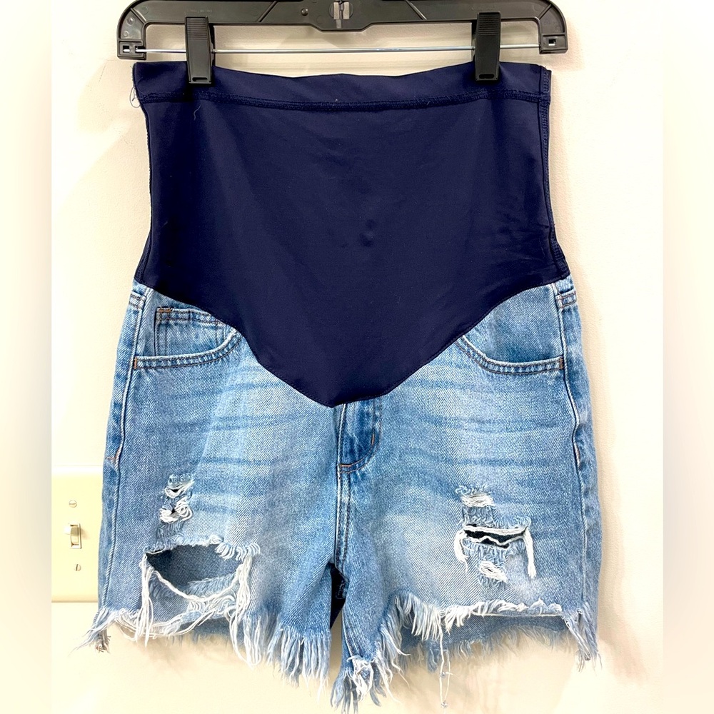 Pinkblush Maternity Blue Denim Jean Distressed Shorts Full Belly Panel Size 28